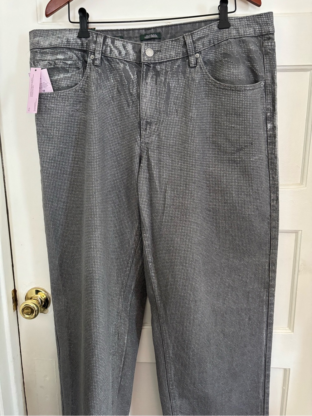 Jeans Relaxed Straight Leg Jeans By Wild Fable Gray rhinestone Pattern Sz 16/31